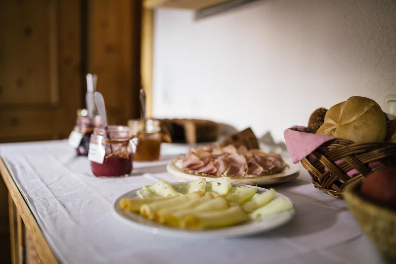 Gaestehaus Berger Sankt Jakob in Defereggen Esterno foto